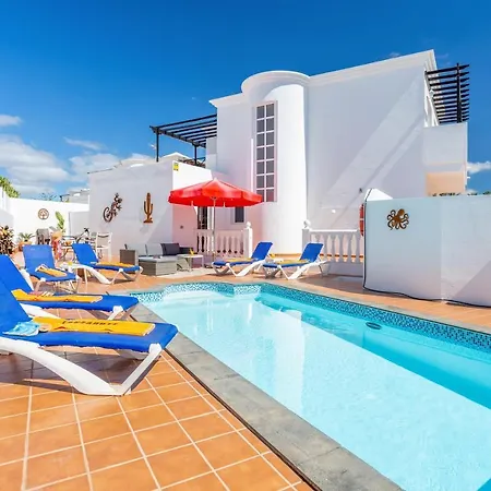 Casa Laura Βίλα *